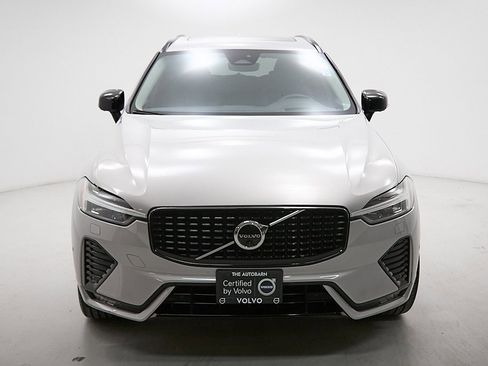 Used 2023 Volvo XC60 B6 Ultimate w/ Protection Package Premier image 5