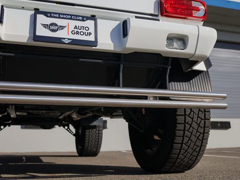 Used 2017 Mercedes-Benz G 550 Squared image 28