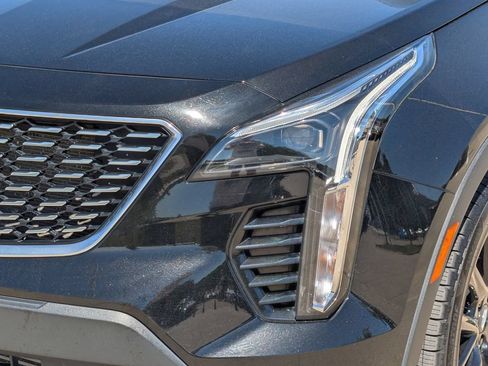 Used 2023 Cadillac XT4 Luxury w/ LPO, Onyx Lite Package AWD/4WD image 8