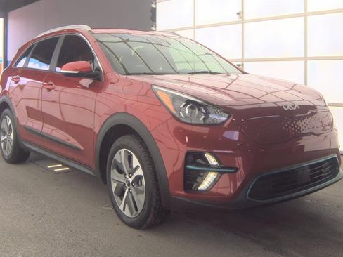 Used 2022 Kia Niro EX image 5