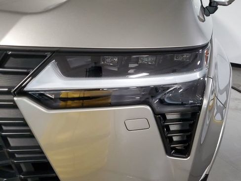 Used 2026 Lexus GX 550 w/ Cold Area Package AWD/4WD image 29