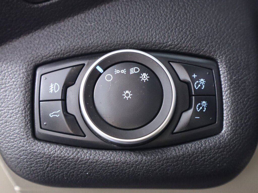 Used 2018 Ford Escape SE AWD/4WD image 10