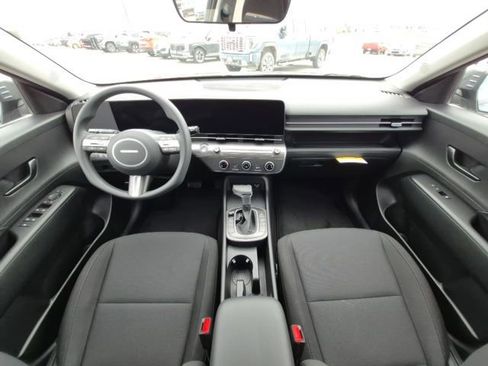 New 2026 Hyundai Kona SE image 19