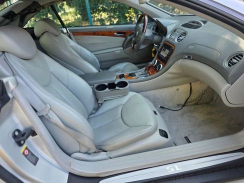 Used 2004 Mercedes-Benz SL 500 image 32