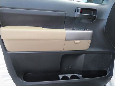 Used 2013 Toyota Tundra SR5 image 13