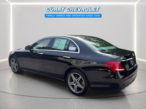 Used 2019 Mercedes-Benz E 300 4MATIC image 10