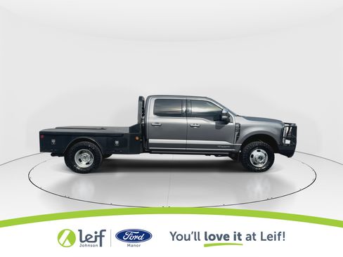 Used 2024 Ford F350 Lariat w/ Lariat Ultimate Package image 9
