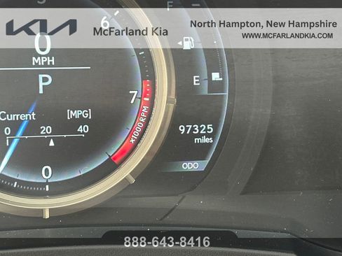 Used 2019 Lexus IS 300 F Sport w/ F Sport Package AWD/4WD image 17