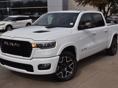 Used 2025 RAM 1500 Laramie w/ Sport Appearance Package image 40