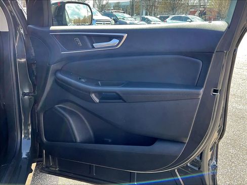 Used 2022 Ford Edge SEL w/ Convenience Package AWD/4WD image 12