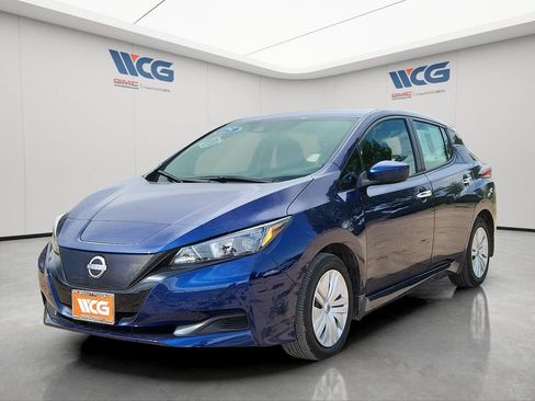 Used 2025 Nissan Leaf S FWD image 5