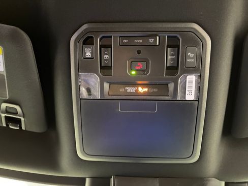 New 2026 Toyota Tundra Platinum image 29