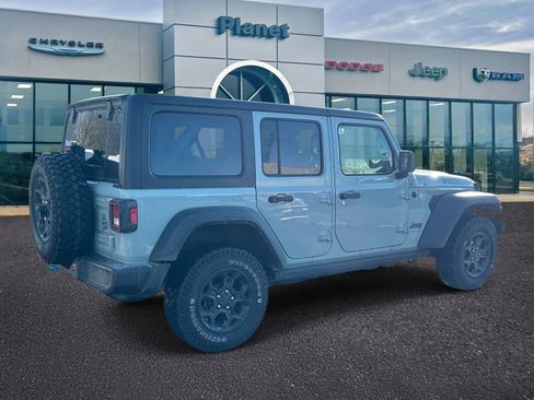 Used 2023 Jeep Wrangler Unlimited w/ Cold Weather Group image 2