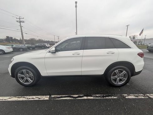 Used 2021 Mercedes-Benz GLC 300 4MATIC image 5