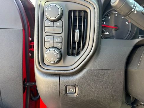 New 2026 Chevrolet Silverado 2500 Custom w/ Custom Value Package AWD/4WD image 20