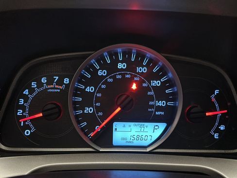 Used 2014 Toyota RAV4 XLE FWD image 24