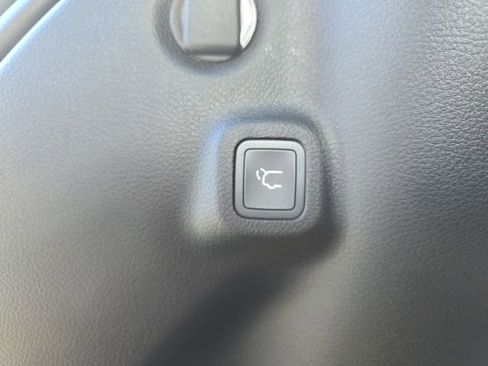 New 2026 Jeep Compass Limited image 26