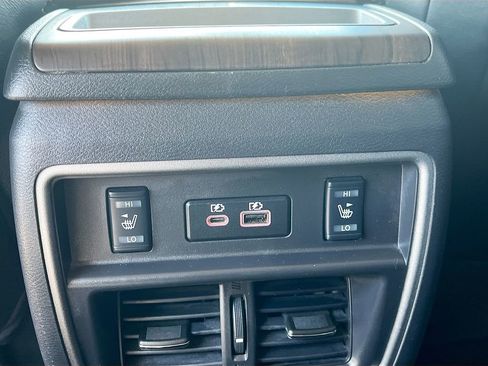 Used 2023 Nissan Murano Platinum w/ Cargo Package image 26