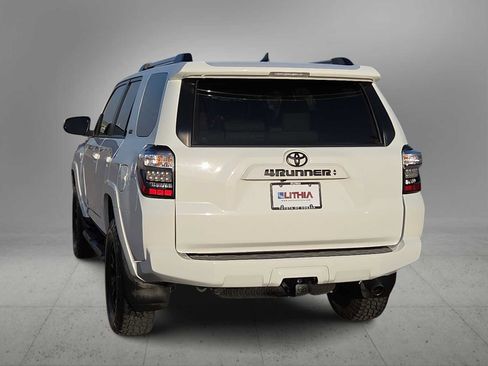 Certified 2024 Toyota 4Runner SR5 Premium w/ Moonroof Package AWD/4WD image 7
