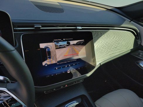 Certified 2025 Mercedes-Benz E 450 4MATIC Sedan image 32