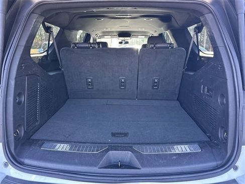 Certified 2023 Chevrolet Suburban Premier image 25