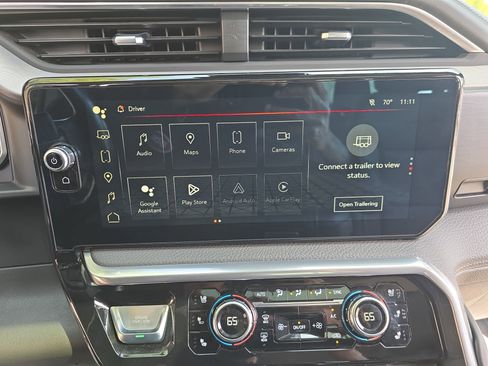 Used 2022 GMC Sierra 1500 Denali w/ Denali Reserve Package image 23