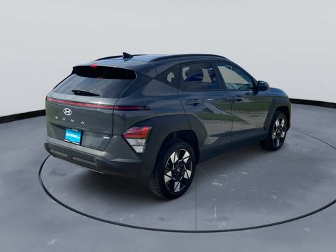 Used 2025 Hyundai Kona SEL AWD/4WD image 6