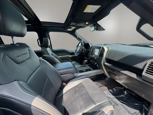 Used 2018 Ford F150 Raptor w/ Equipment Group 802A Luxury AWD/4WD image 20