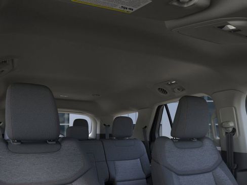 New 2026 Ford Explorer Active image 22