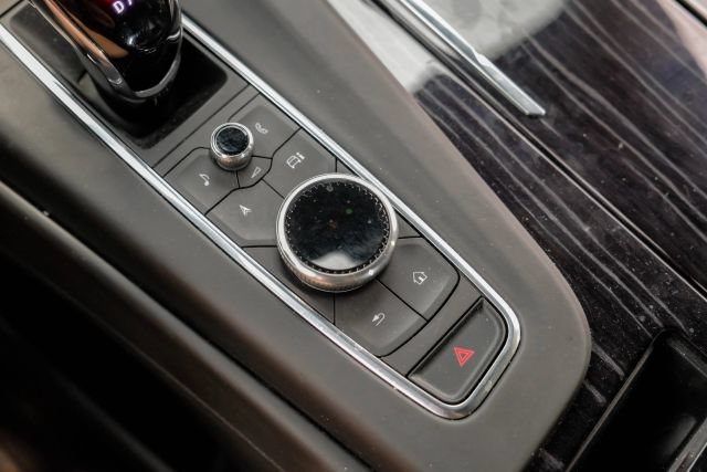 Used 2023 Cadillac Escalade V AWD/4WD image 35