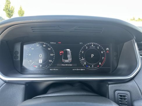 Used 2019 Land Rover Range Rover Sport HSE AWD/4WD image 12