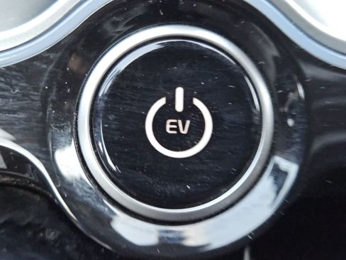 Certified 2023 Kia EV6 GT AWD/4WD image 18