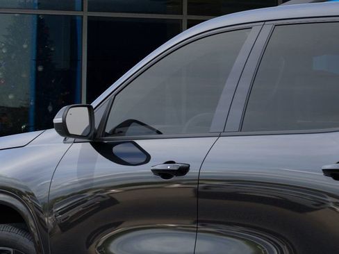 New 2026 Chevrolet Traverse RS image 12