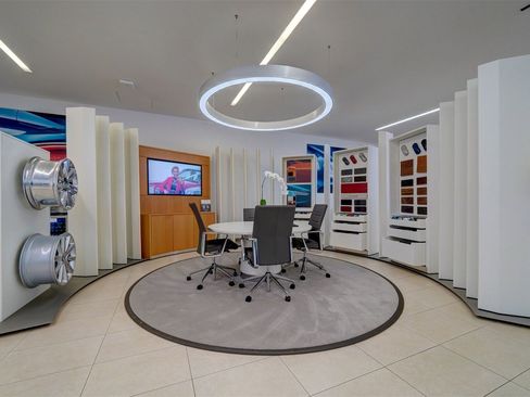 Used 2024 Bentley Continental GT Mulliner image 27