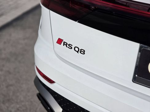 Used 2025 Audi RS Q8 performance AWD/4WD image 5