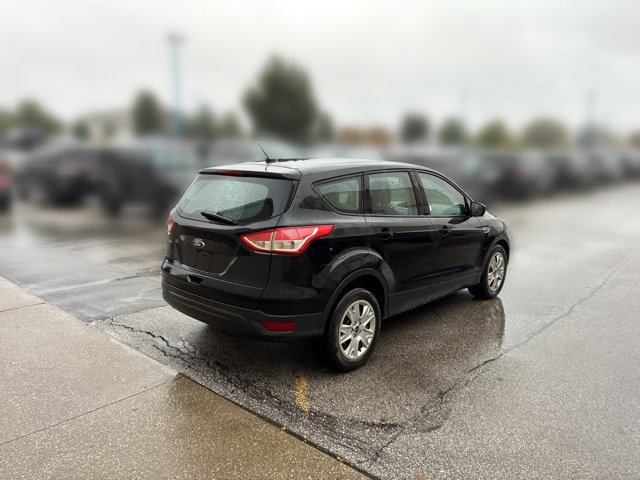 Used 2015 Ford Escape S FWD image 8
