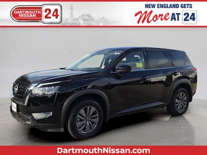 Used 2025 Nissan Pathfinder S