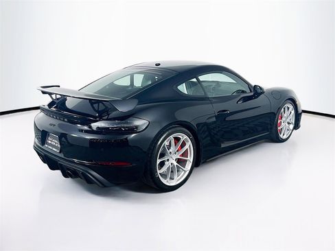Certified 2021 Porsche 718 Cayman GT4 image 9