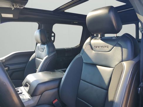 Used 2020 Ford F150 Raptor w/ Equipment Group 802A Luxury image 30