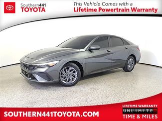 Used 2024 Hyundai Elantra SEL image 1