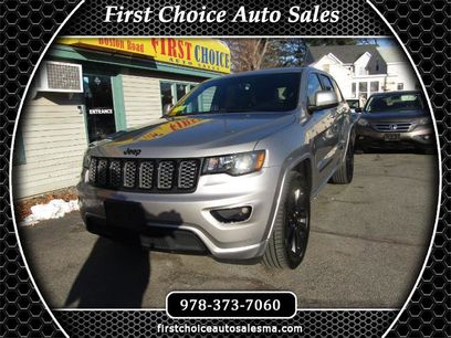 Used 2017 Jeep Grand Cherokee Altitude