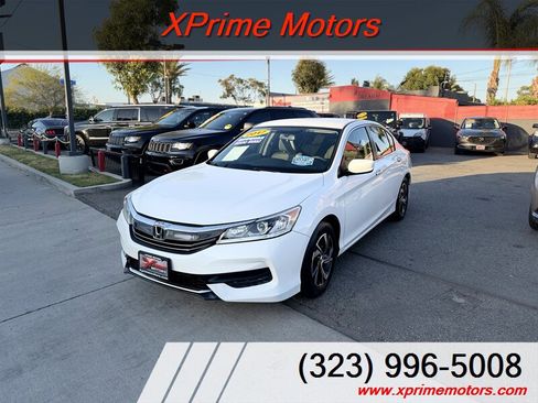 Used 2017 Honda Accord LX image 3