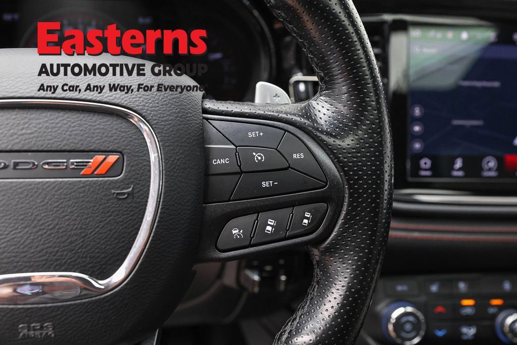 Used 2024 Dodge Durango GT RWD image 16