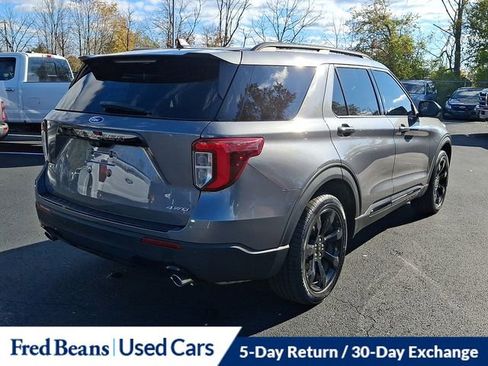 Certified 2022 Ford Explorer ST-Line image 11