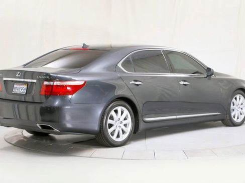 Used 2007 Lexus LS 460 L image 2