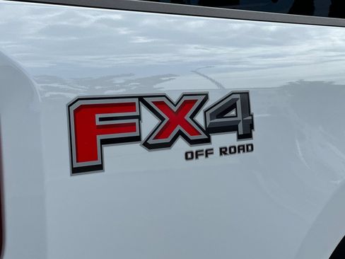 New 2026 Ford F250 Platinum AWD/4WD image 26