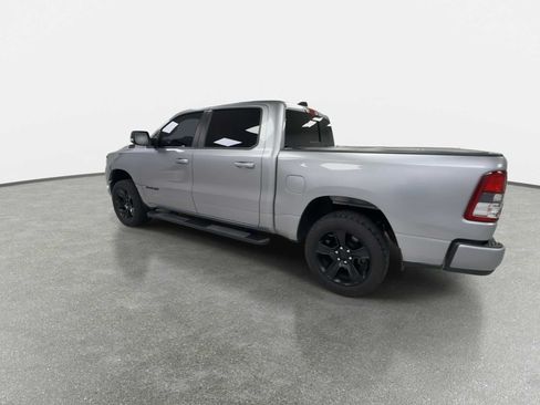 Used 2021 RAM 1500 4x4 Crew Cab image 6