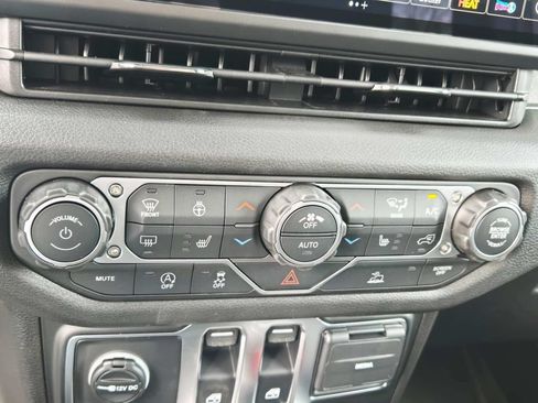 New 2026 Jeep Wrangler Sport AWD/4WD image 24