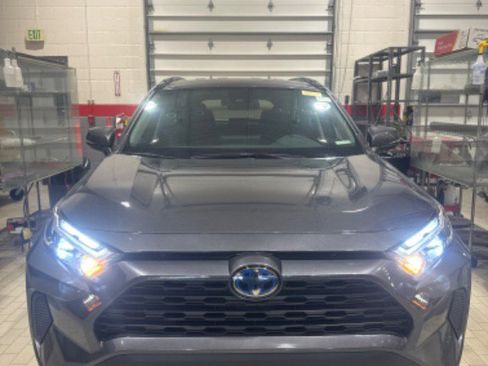 Certified 2024 Toyota RAV4 XLE image 36