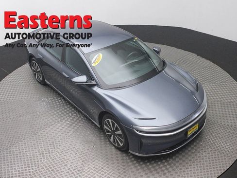 Used 2024 Lucid Air Pure RWD image 3